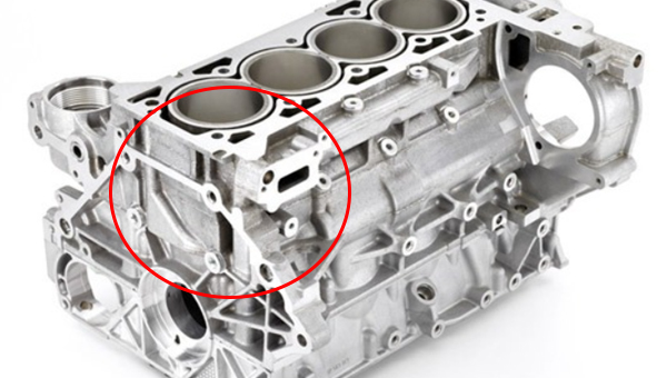 有没有金属修补剂能解决发动机的缸体开裂问题？